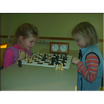 Schach im Advent 3.12.2010 jüngste Teilnehmerinnen